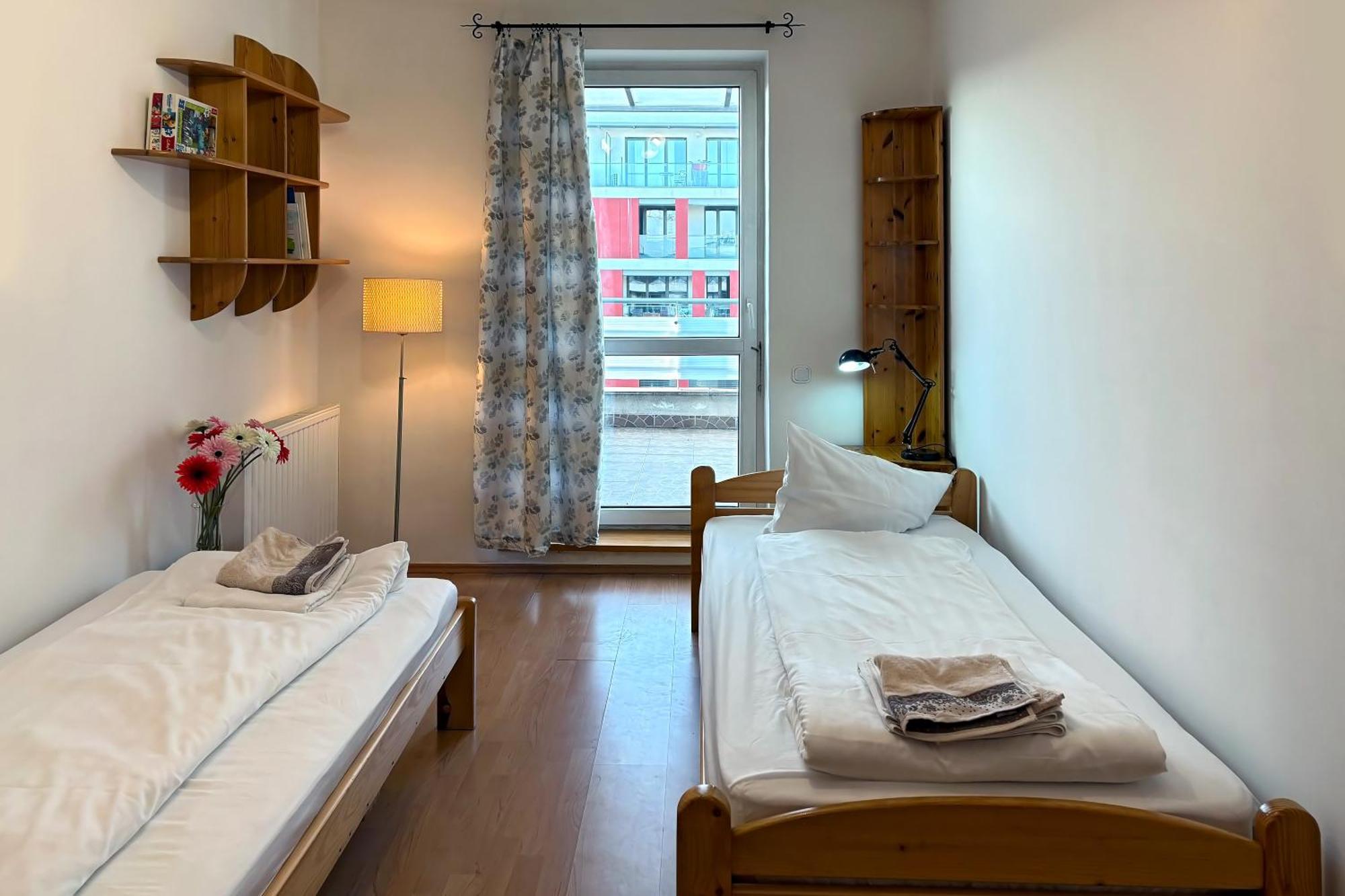 Calm Premium Apartment, Terrace & Garage Apartamento