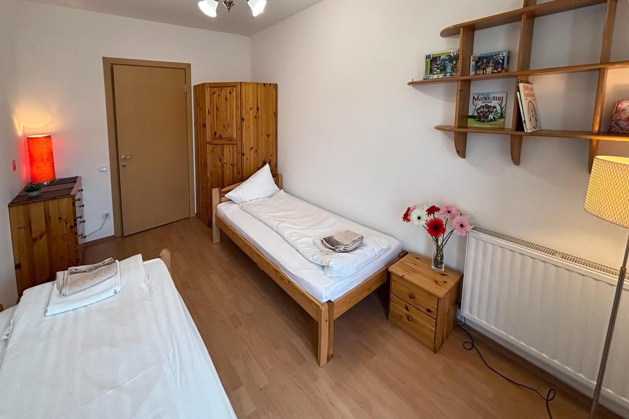 Calm Premium Apartment, Terrace & Garage Apartamento