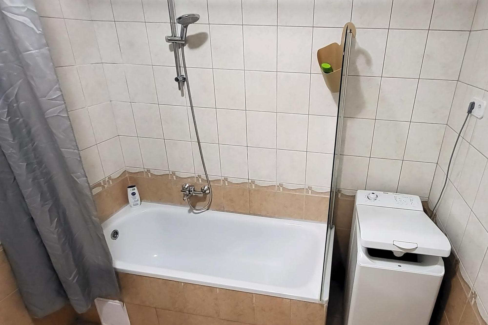 Apartamento Calm Premium Apartment, Terrace & Garage Budapest